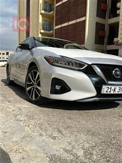 نيسان ماكسيما